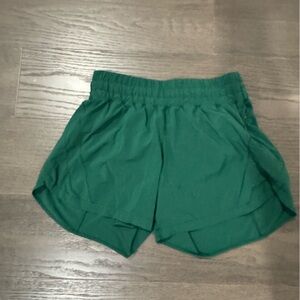 Track that 5” shorts size 8